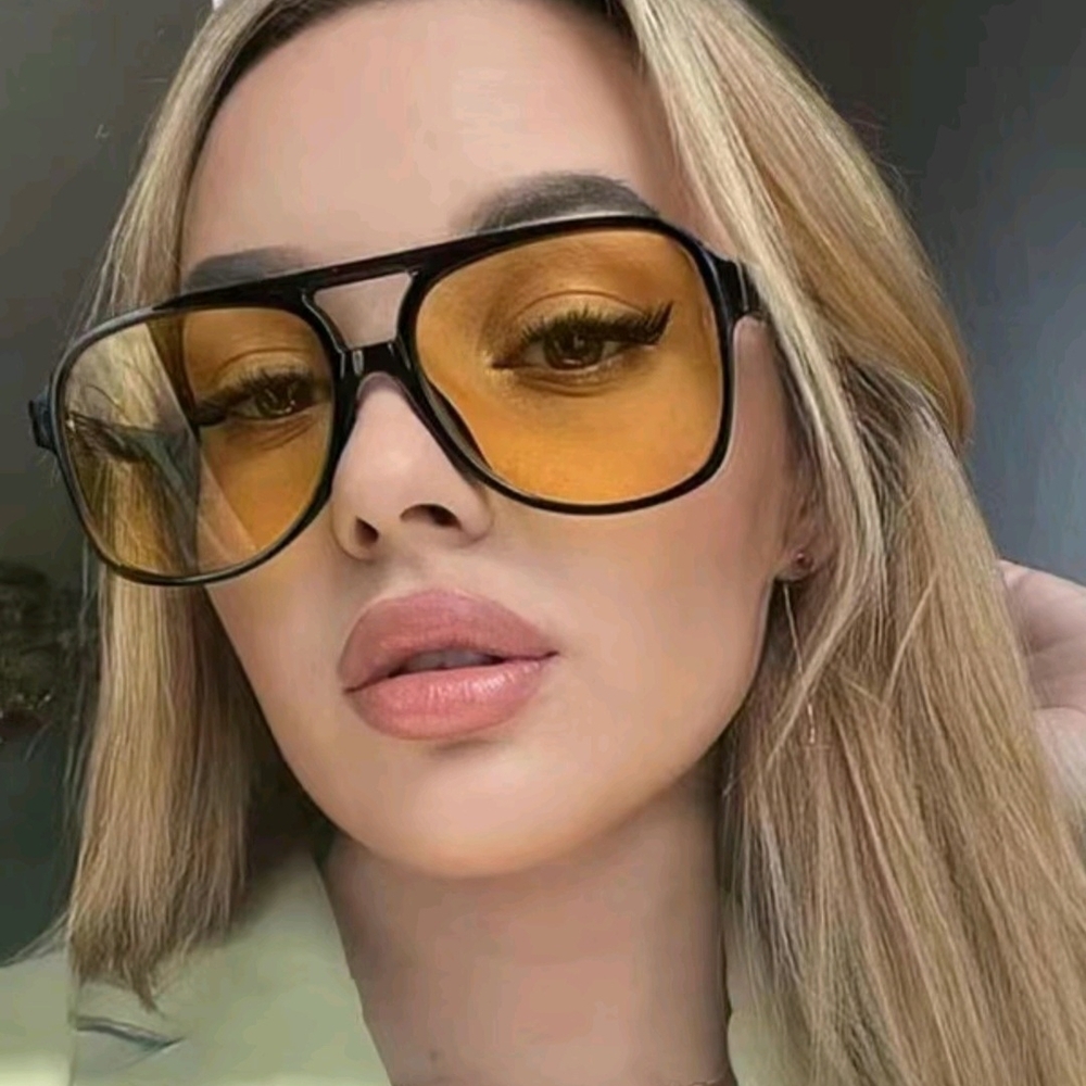 Stylish Black and Gold Sunglasses